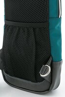 司波深雪モデルのボディバッグ。