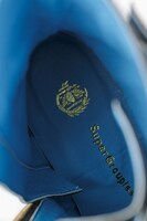 太鼓鐘貞宗モデルのブーツ。