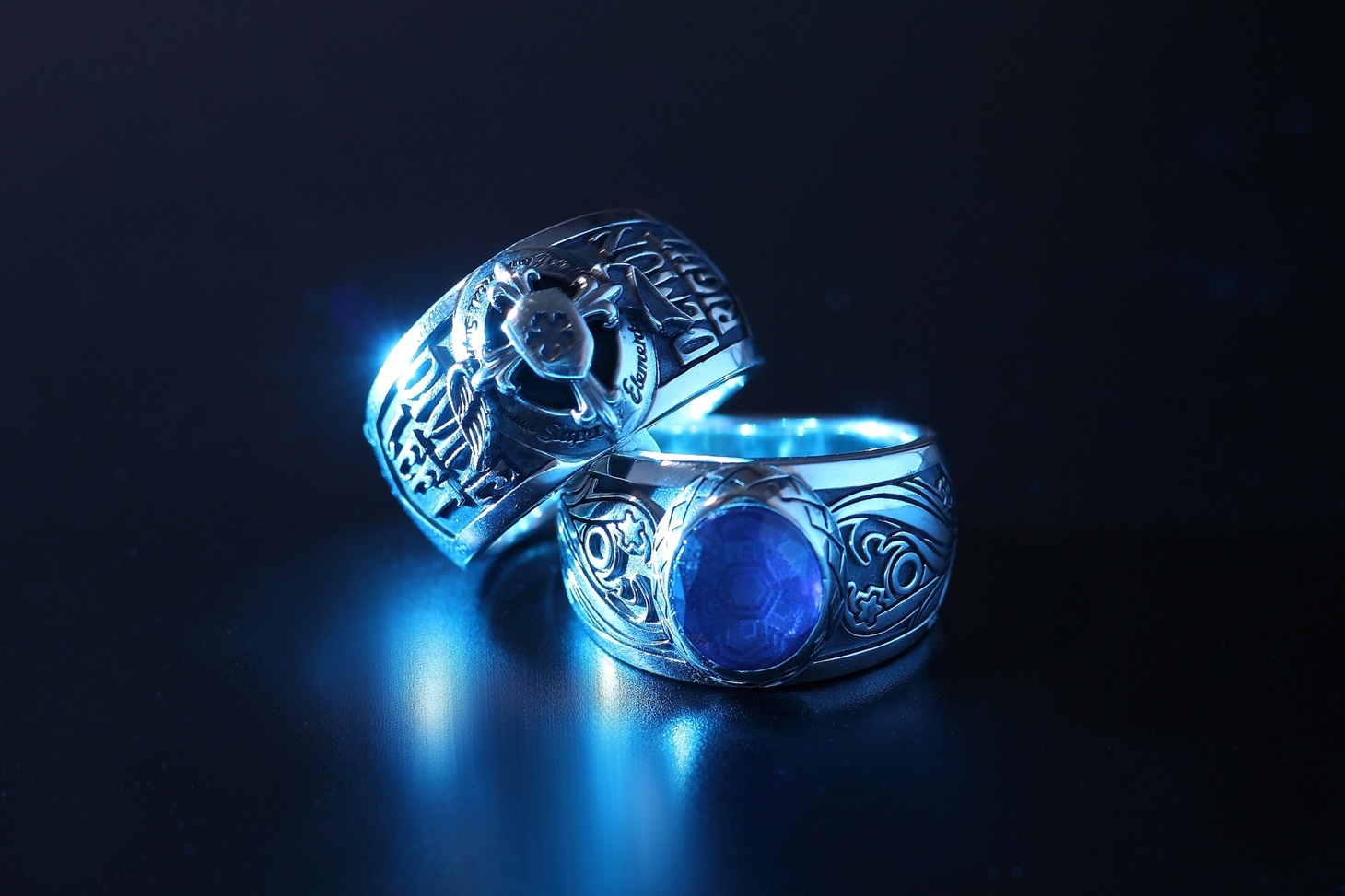 「劇場版 魔法科高校の劣等生 星を呼ぶ少女」とのコラボアイテムのリング。