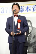 石山桂一氏