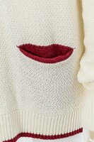 アスナモデルのカーディガン。