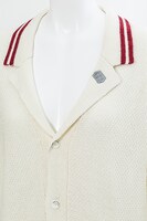 アスナモデルのカーディガン。