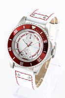 アスナモデルの腕時計。