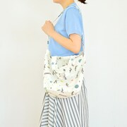 キャンバスショルダートート使用例