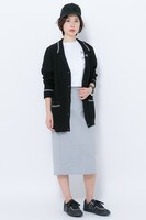 キリトをモチーフにしたファッションアイテムの着用例。