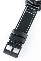 キリトモデルの腕時計。