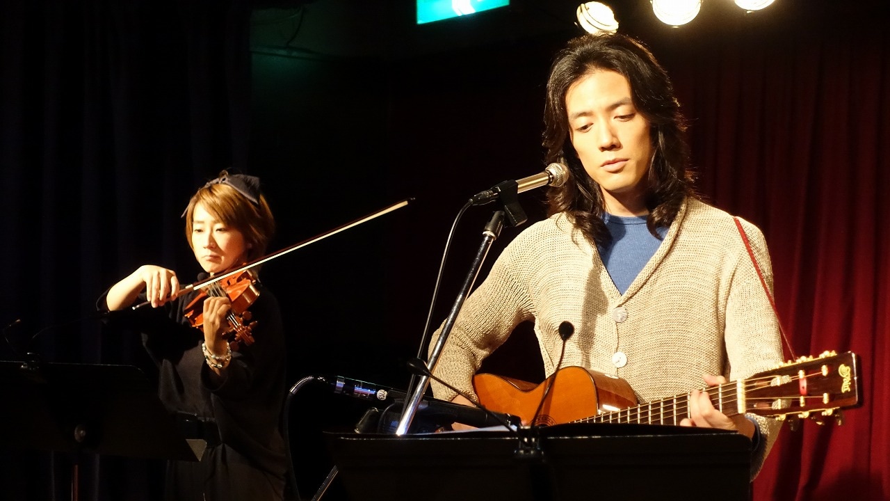 東京・渋谷7th FLOOR公演の様子。