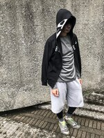 「第10使徒 フルジップパーカー」