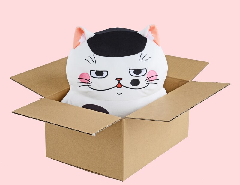 「もっちぃもっちぃ おじさまと猫 ふくまる ふくふくぬいぐるみ」使用例