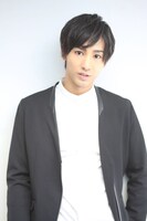 佐倉大地役の近藤頌利。