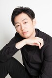 宮田直正役の小川慧。