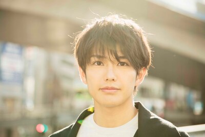 滝井朋也役の吉村卓也。