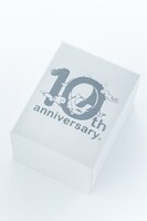 「夏目友人帳」コラボレーション腕時計のパッケージ。