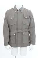 アンツィオ高校モデルのミリタリーアウター。