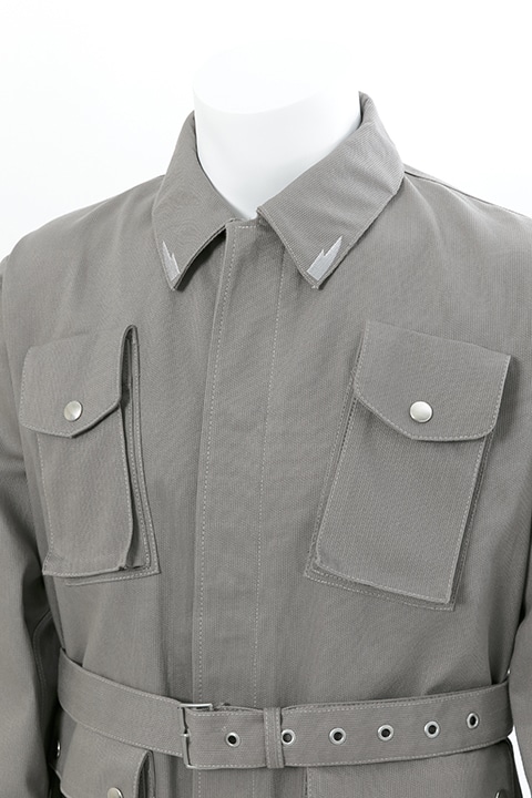 アンツィオ高校モデルのミリタリーアウター。