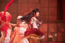 高山一実扮するセーラーマーズ。