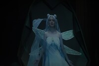 白石麻衣演じるプリンセス・セレニティの映像。