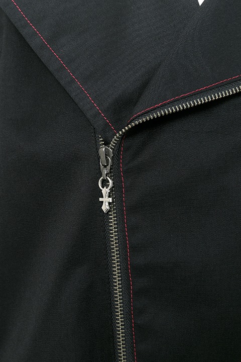 黒森峰女学園モデルのミリタリーアウター。