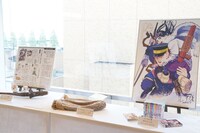 第22回手塚治虫文化賞贈呈式の会場に設けられた「ゴールデンカムイ」の展示コーナー。