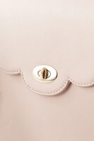 春組モデルのリュック。