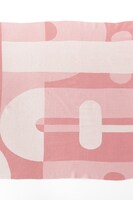 春組モデルのストール。