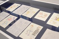 「夜明け告げるルーのうた」の展示コーナー。