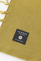 夏組モデルのストール。