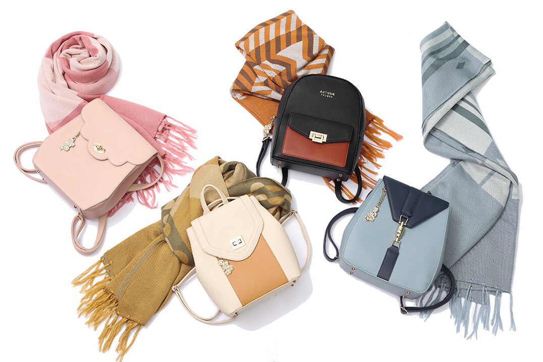 「A3!」コラボアイテム新登場、落ち着きのある組カラーのリュック＆ストール