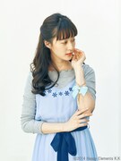 Ra*bitsモデルのバッグチャーム使用例。