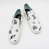 「DOLCE スリッポン」（WHITE）