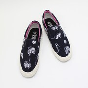 「DOLCE スリッポン」（NAVY）