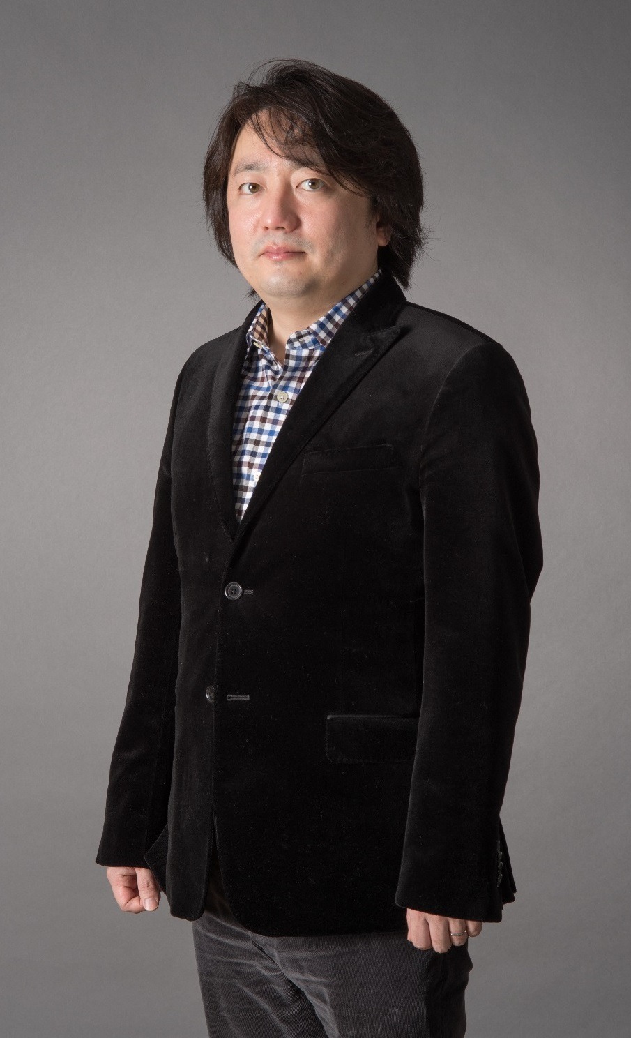 加藤陽一（シリーズ構成）