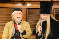 栗山千明のメーテル姿を褒める松本零士。