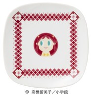 オリジナルグッズの皿。