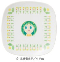 オリジナルグッズの皿。