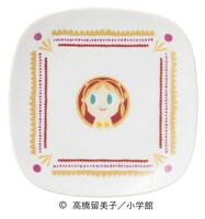 オリジナルグッズの皿。