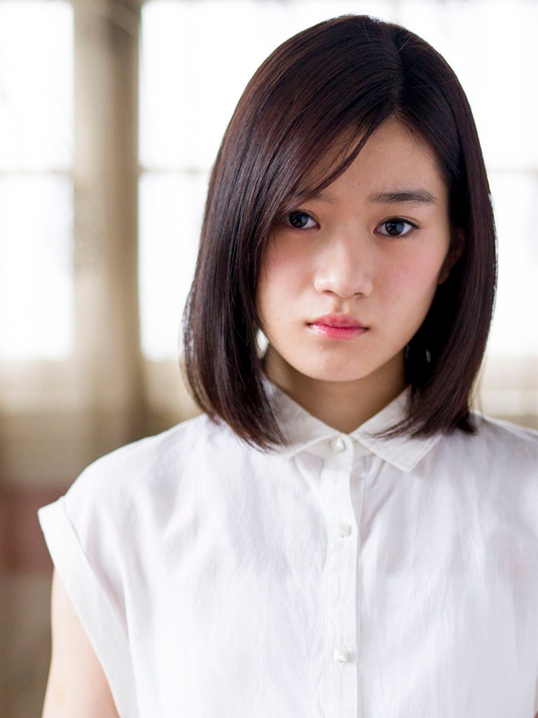 佐々木まき絵役の仲美海（劇団4ドル50セント）。