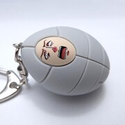 「『ヒナまつり』『転送装置』立体ラバーキーホルダー 新田」