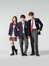 映画「あのコの、トリコ。」より、立花雫役の新木優子、鈴木頼役の吉沢亮、東條昴役の杉野遥亮。