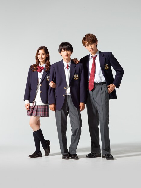 映画「あのコの、トリコ。」より、立花雫役の新木優子、鈴木頼役の吉沢亮、東條昴役の杉野遥亮。