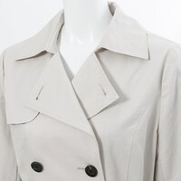 黒のライダーモデルのアウター。