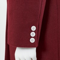 シロウ・コトミネモデルのアウター。