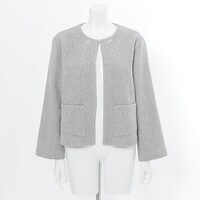 赤のライダーモデルのアウター。