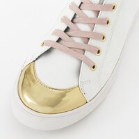 黒のライダーモデルのシューズ。