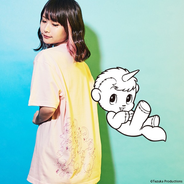「ユニコ」をモチーフにしたTシャツの着用例。モデルは増井みお（PASSPO☆）。