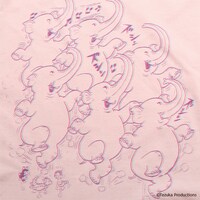 「ユニコ」をモチーフにしたTシャツ。