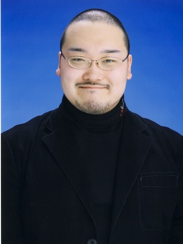 間宮康弘