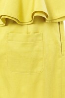 太公望モデルのサロペット。