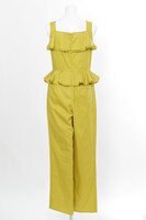 太公望モデルのサロペット。