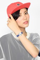 楊ゼンモデルのコーディネート着用例。